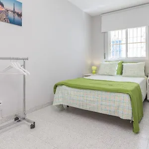 Malagaonbeach 1 - Two Bedrooms - Up To 3 People - 10 Meters Beach Málaga